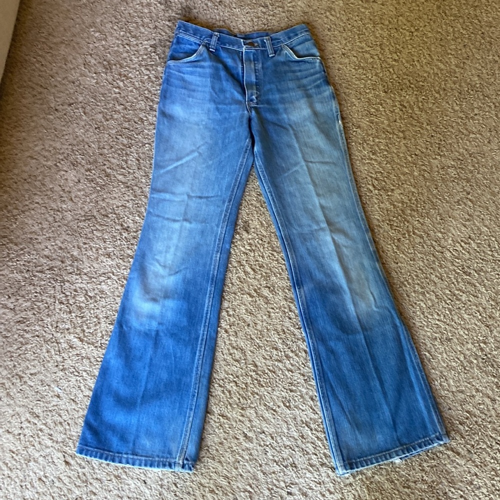 Vintage (1970s) women’s wranglers 30x34. In great shape.Perfect vintage look. - Picture 3 of 7